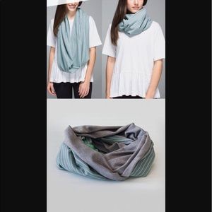 Lululemon vinyasa scarf